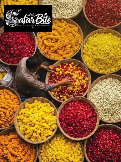 Jaipur Before 8 AM: Flower Market Hustle, Govind Dev Ji Aarti, and Fresh Rabdi Kheer Wholesale marigold flower market at Chhoti Chaupar Jaipur during early morning