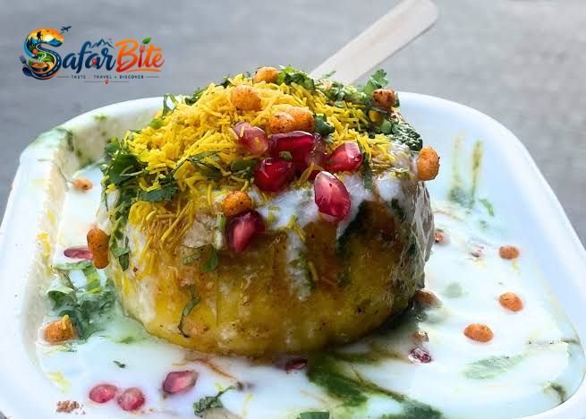 Rawat vs Samrat: Which Jaipur Spot Actually Serves the Better Pyaaz Kachori? Rawat vs Samrat Pyaaz Kachori breakfast comparison Jaipur street food