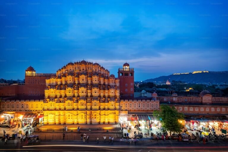 Jaipur 2-day travel itinerary guide featuring iconic forts and heritage spots without tourist traps
